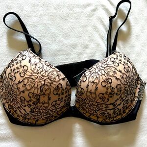 BEAUTIFUL VS VERY SEXY PUSH UP BRA 🖤🤎